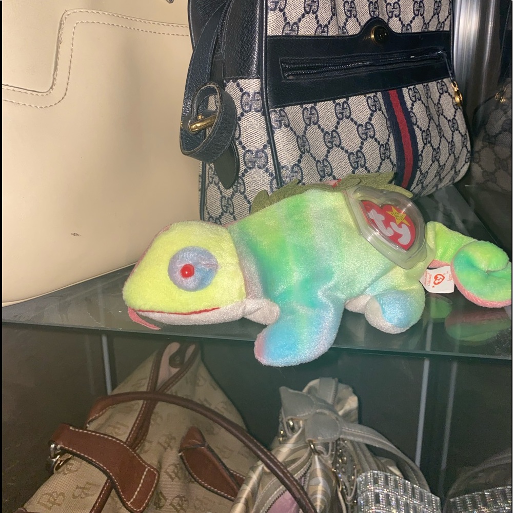 Rare TY Beanie Baby - Iggy, Tie Die, Errors - (Original, 1997)